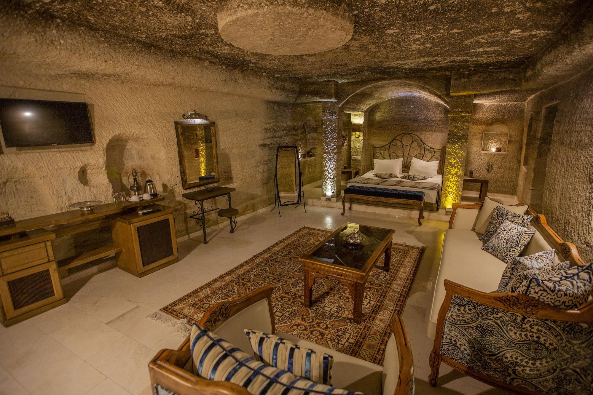 Divan Cave House Hotel