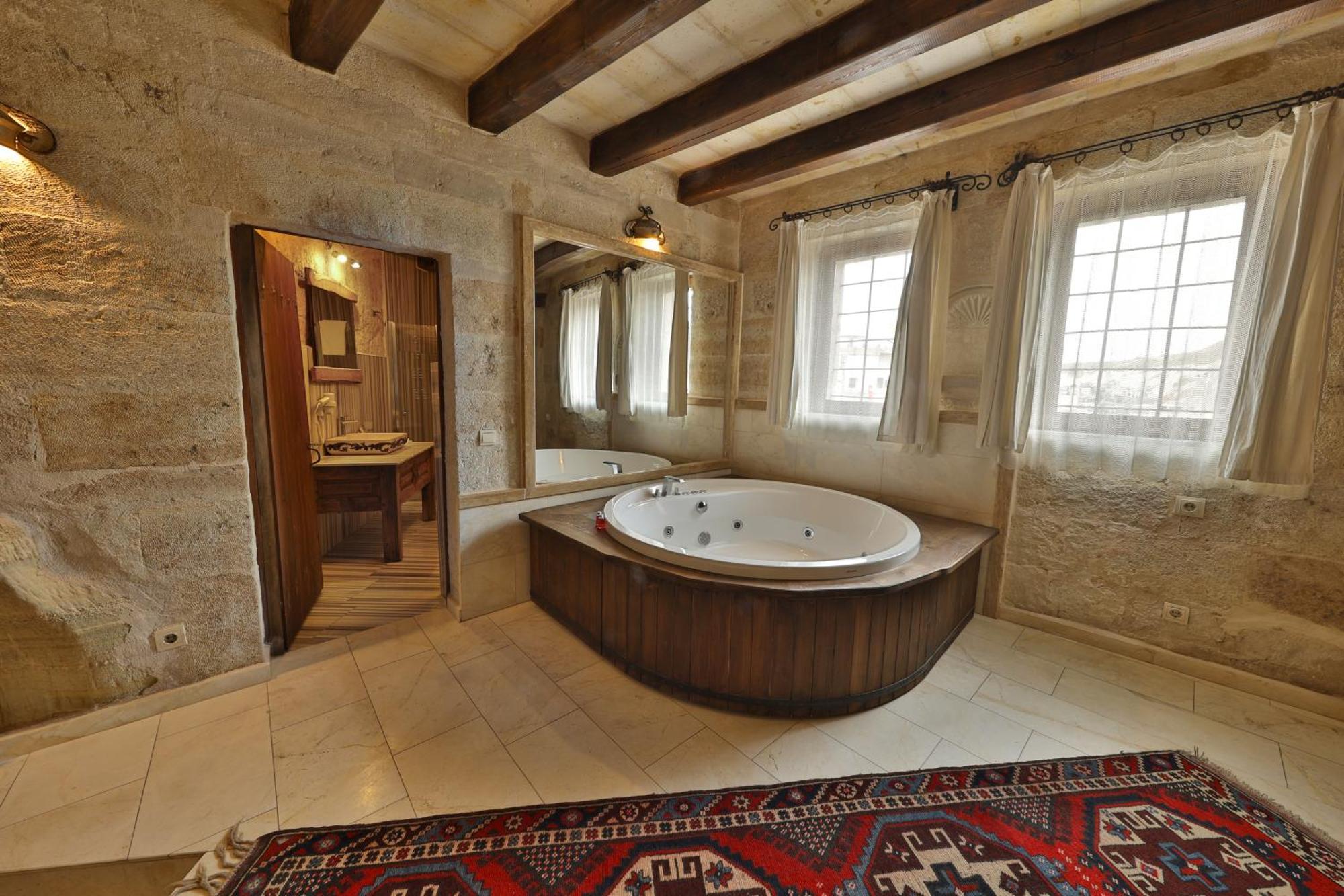 Divan Cave House Hotel