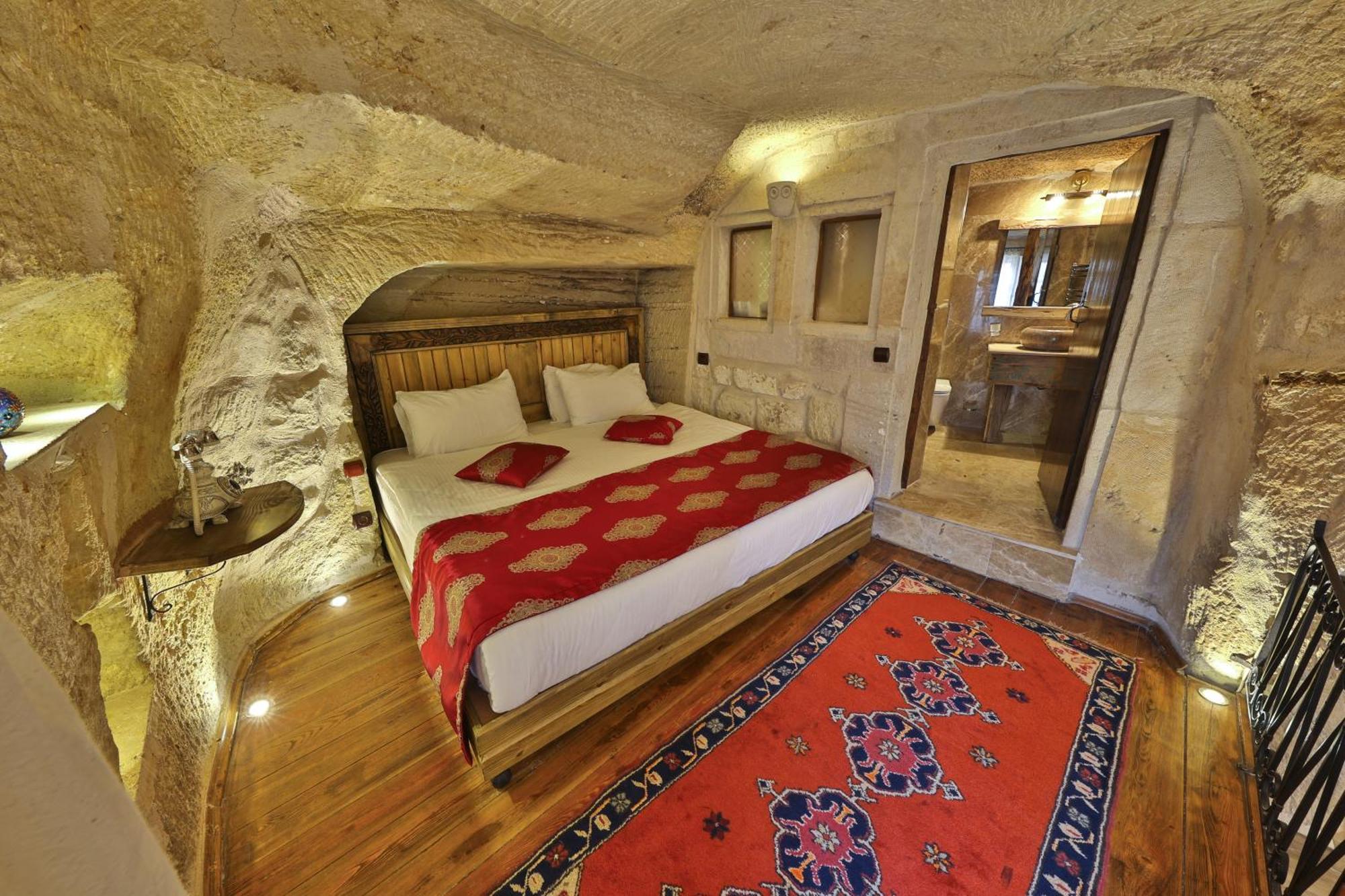 Hotel Divan Cave House 4*